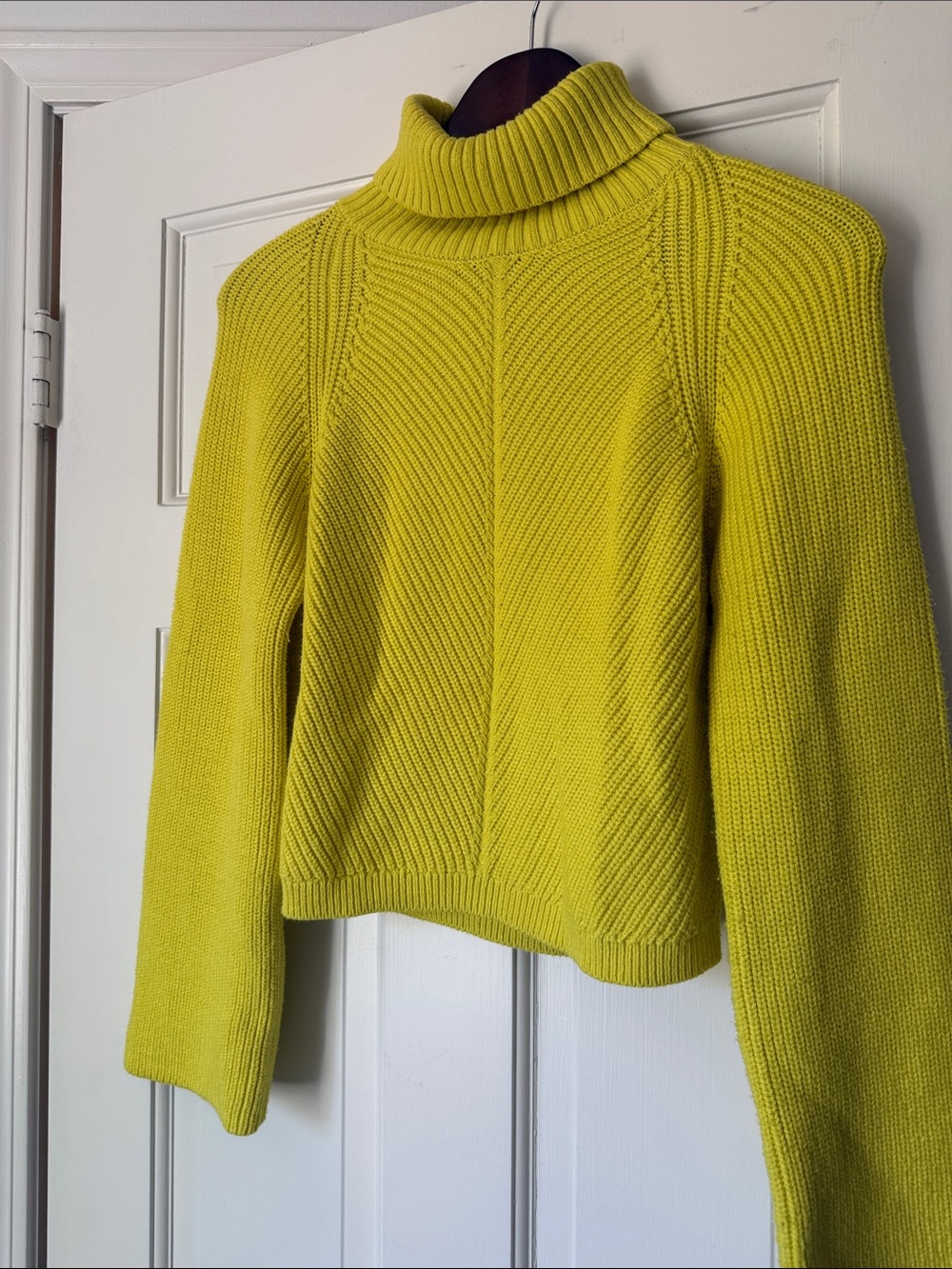 Maeve by Anthropologie cropped Turtleneck Knit Sweater in Chartreuse/ yellow XS